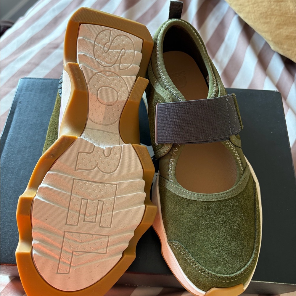 Sorel Olive Green Mary Jane Sneaker - Picture 7 of 7